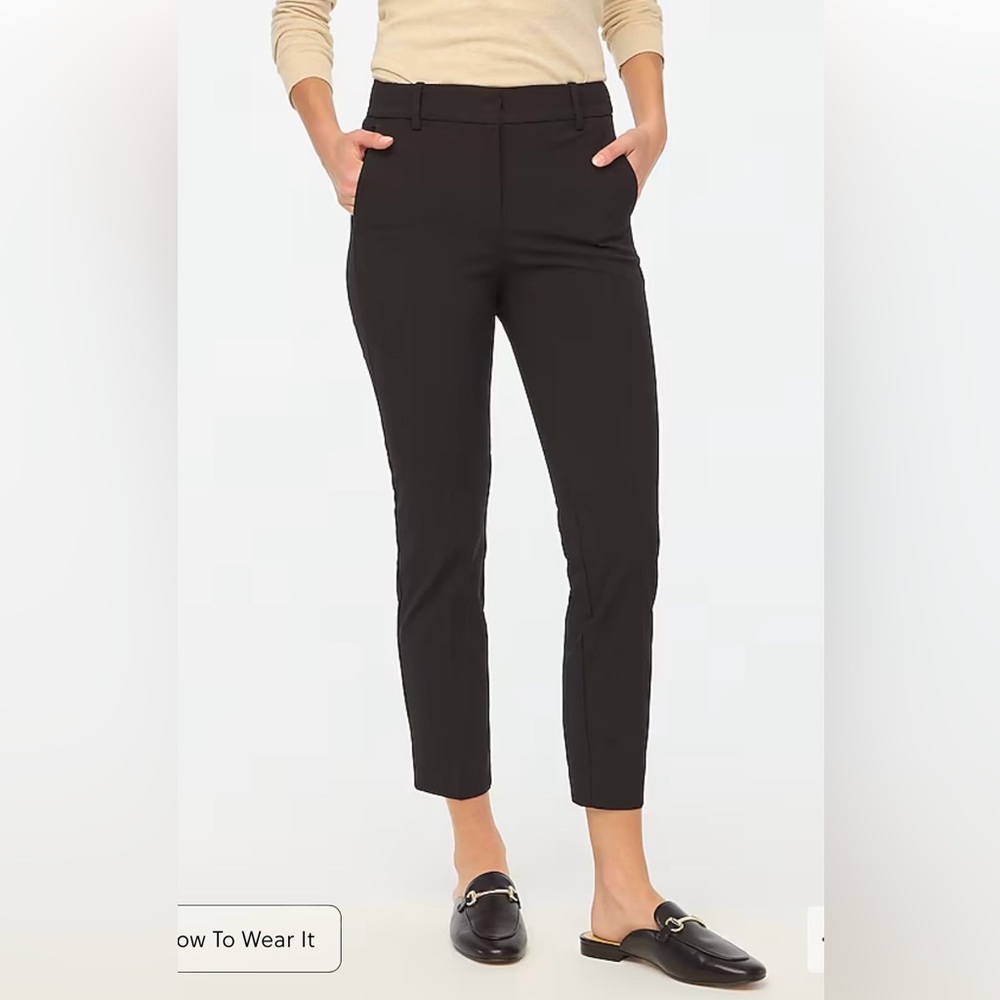NWT Slim cropped Ruby pant in stretch twill, black, size 6
